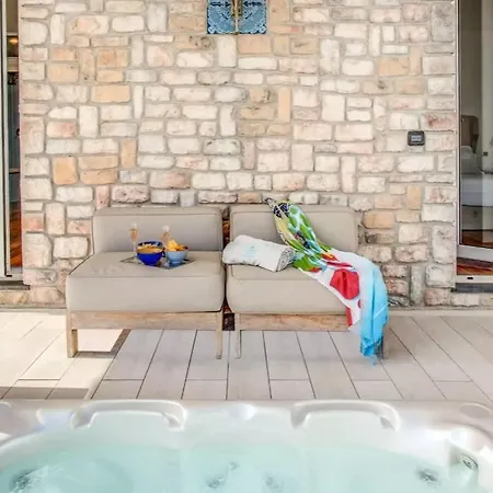 Holiday home Cristo 97 Sea View Pool And Jacuzzi *